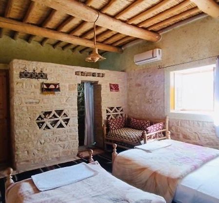 Kasbah Dar Talouste Bed & Breakfast Afela Isli ภายนอก รูปภาพ